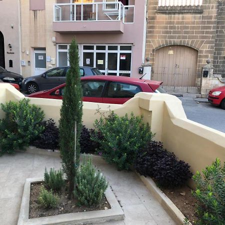 Oleander Butts Inn Żebbuġ Exterior foto